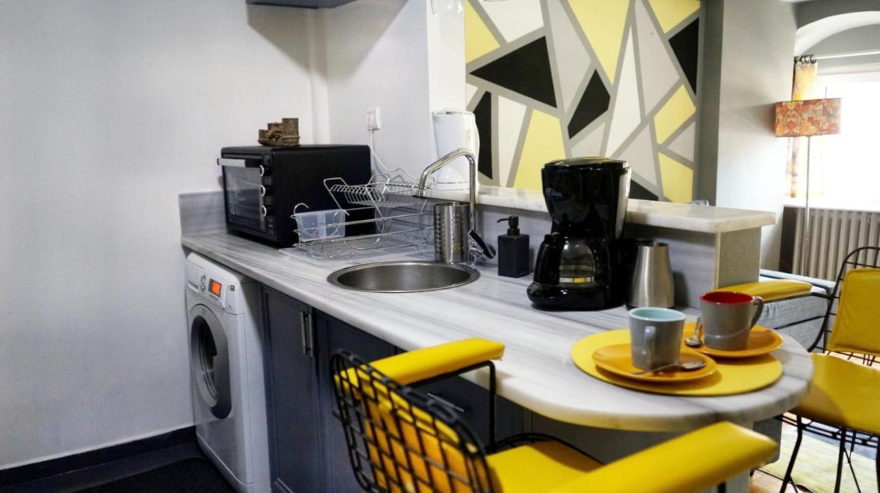 Appartamento Sweet House In The Heart Of Provincia di Istanbul Esterno foto