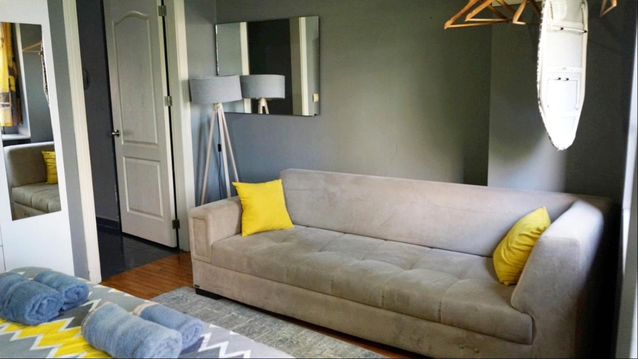 Appartamento Sweet House In The Heart Of Provincia di Istanbul Esterno foto
